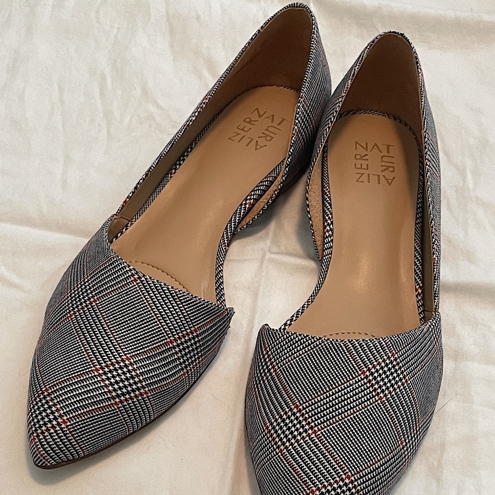 Naturalized Flats - Samantha Plaid, pointed toe